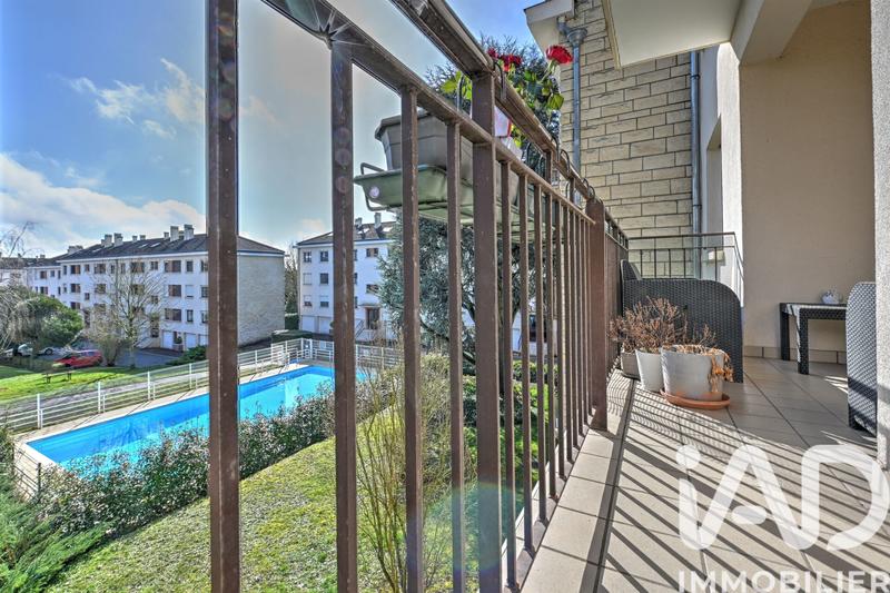 Appartement - 77 m² - 3 pièces