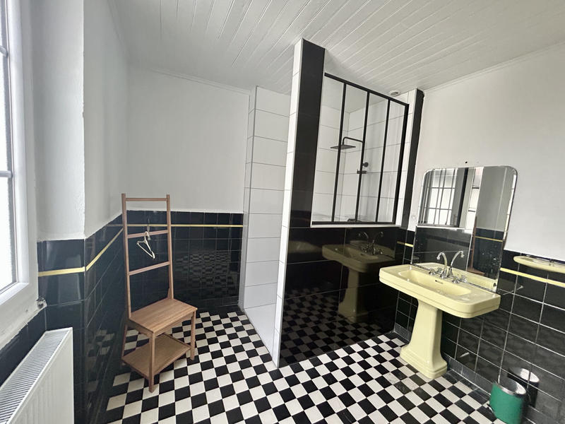 Maison - 160 m² - 6 pièces