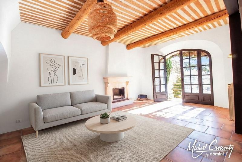 Maison - 180 m² - 7 pièces