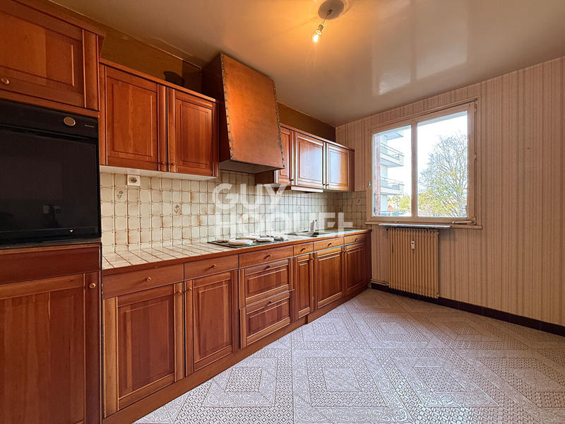 Appartement - 83 m² - 4 pièces