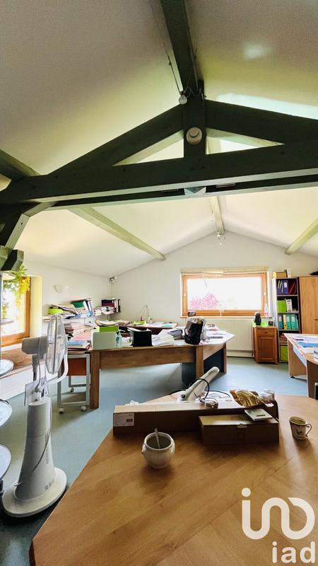 Maison - 275 m² - 8 pièces