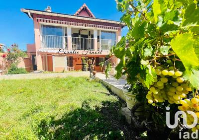 Maison - 105 m² - 5 pièces