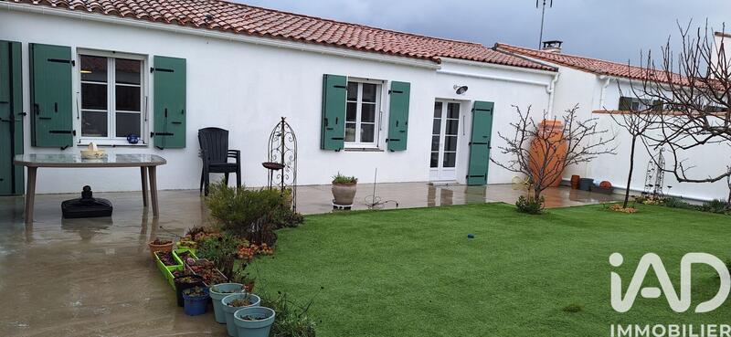 Maison - 85 m² - 5 pièces