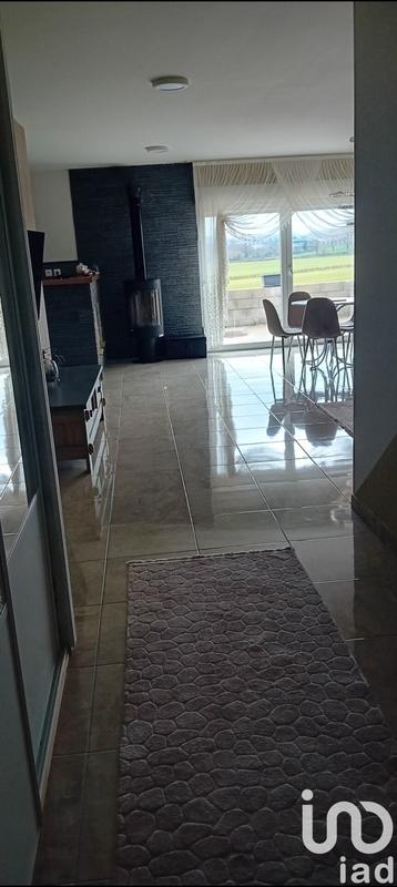 Maison - 192 m² - 6 pièces