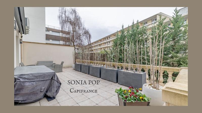 Maison - 140 m² - 8 pièces