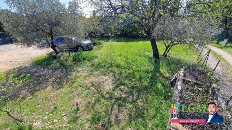 Terrain constructible - 404 m²