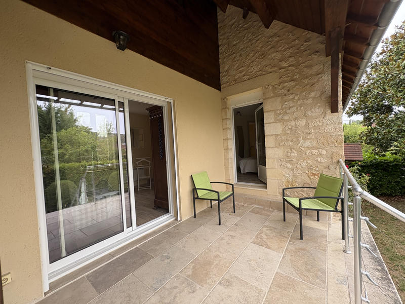 Maison - 94 m² - 4 pièces