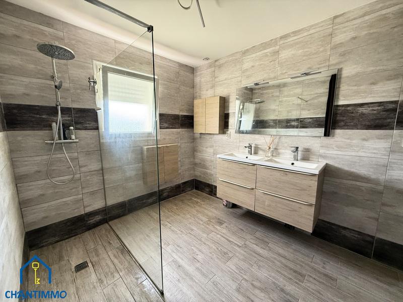 Maison - 148 m² - 5 pièces