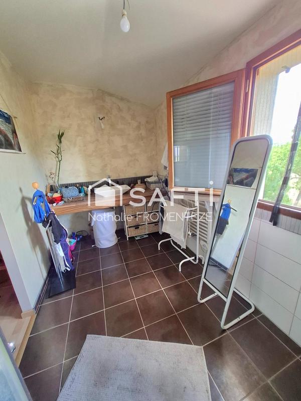 Maison - 183 m² - 5 pièces