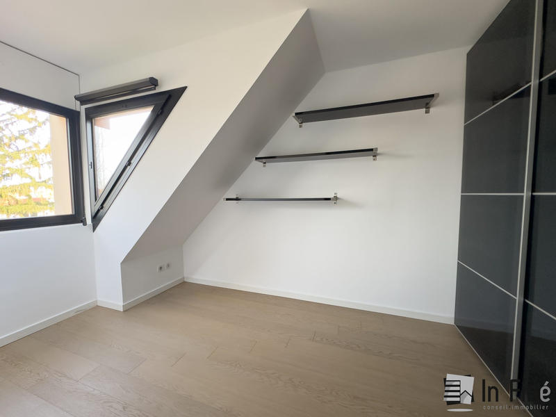 Appartement - 155 m² - 6 pièces