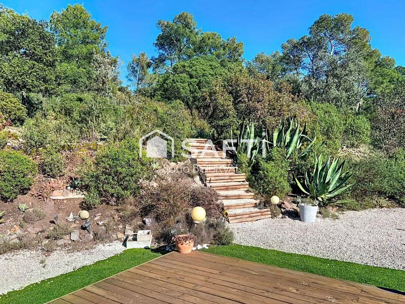 Villa - 190 m² - 6 pièces