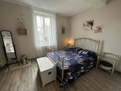 Maison de village - 215 m² - 9 pièces