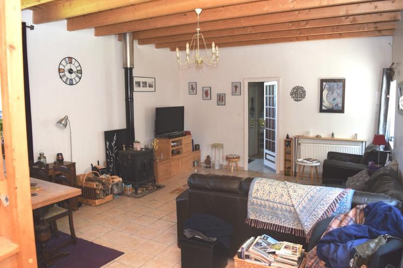 Maison - 214 m² - 8 pièces