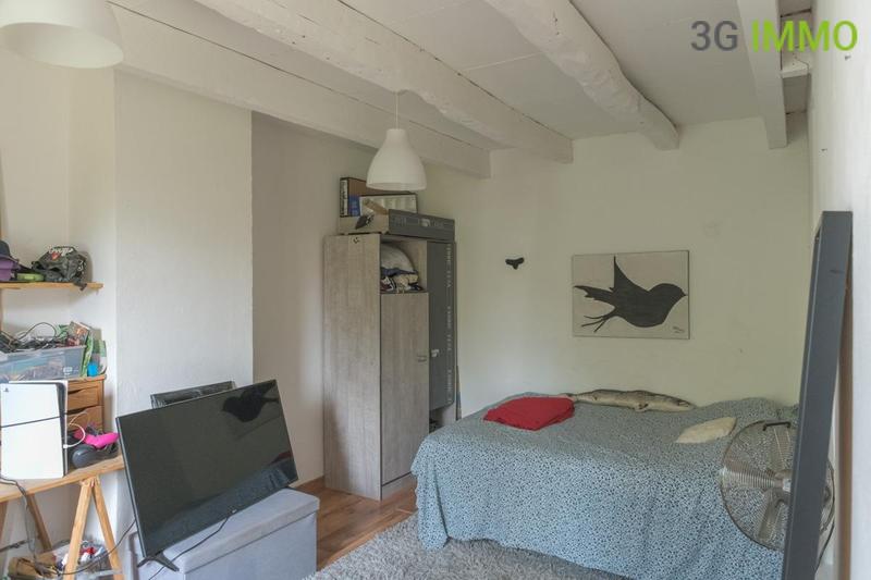 Maison en pierre - 210 m² - 11 pièces