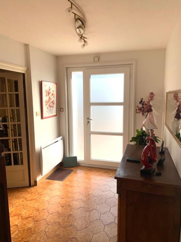 Maison traditionnelle - 194 m² - 8 pièces