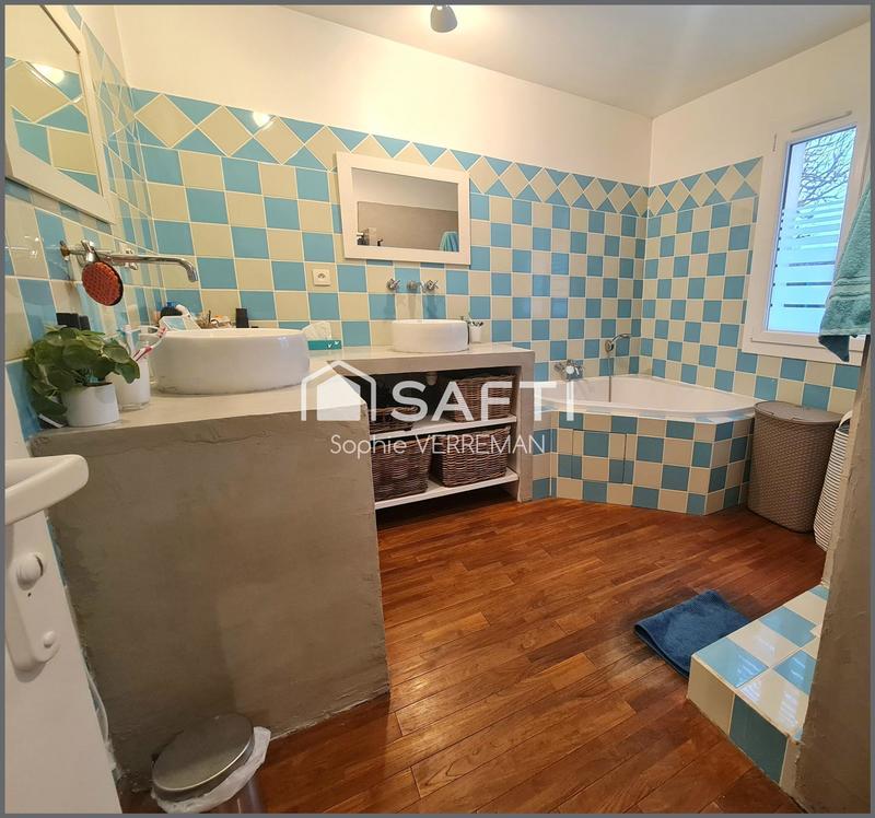 Maison - 94 m² - 4 pièces