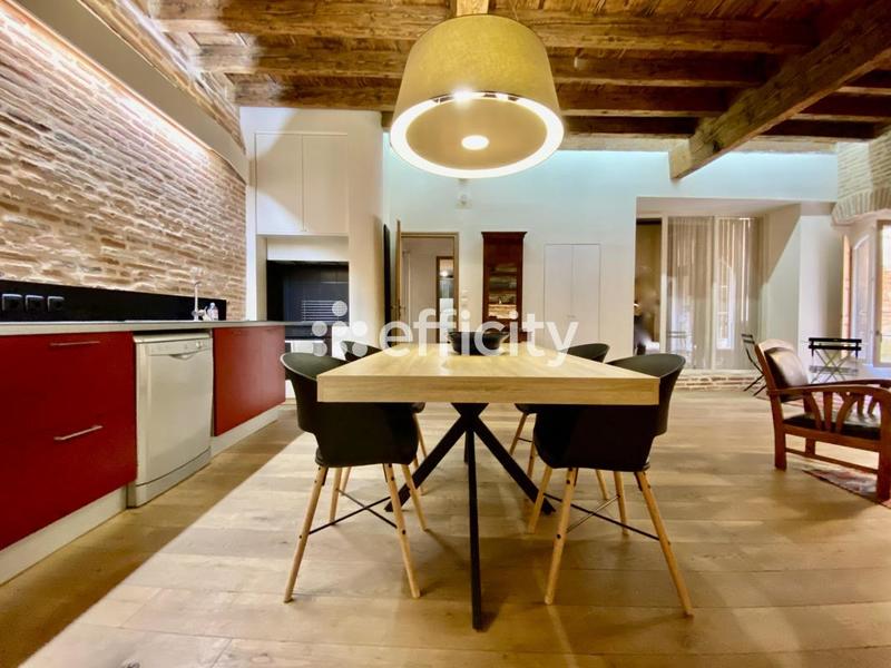 Appartement - 72 m² - 2 pièces