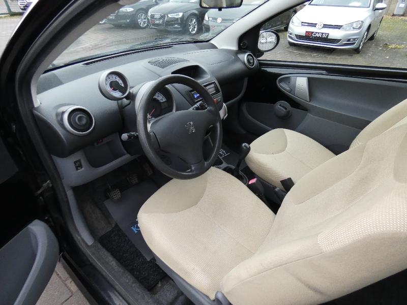 Peugeot 107 1.0 Essence 68cv Filou