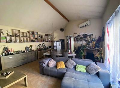 Maison - 107 m² - 5 pièces