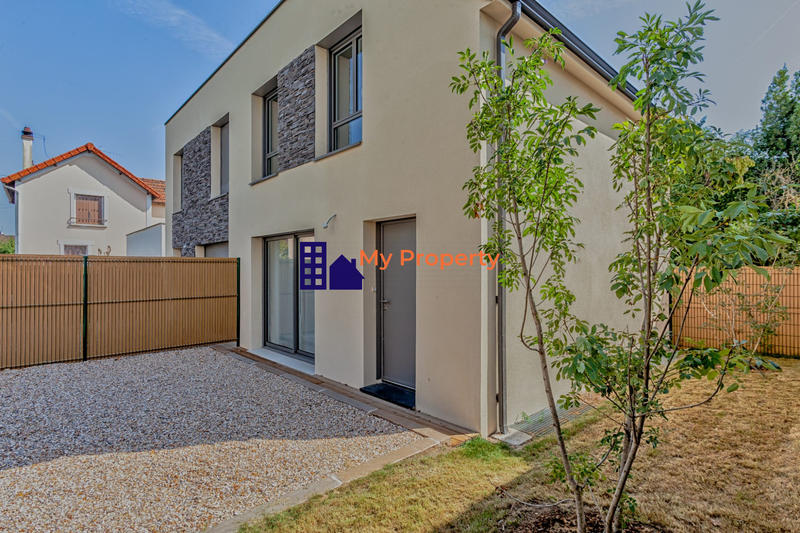 Maison - 83 m² - 4 pièces