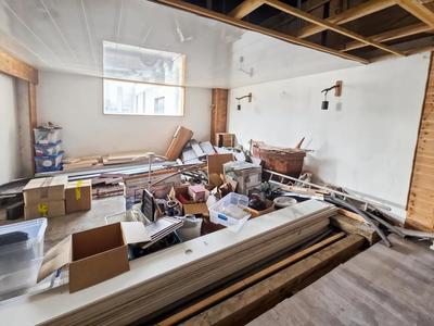 Maison - 200 m² - 1 pièce