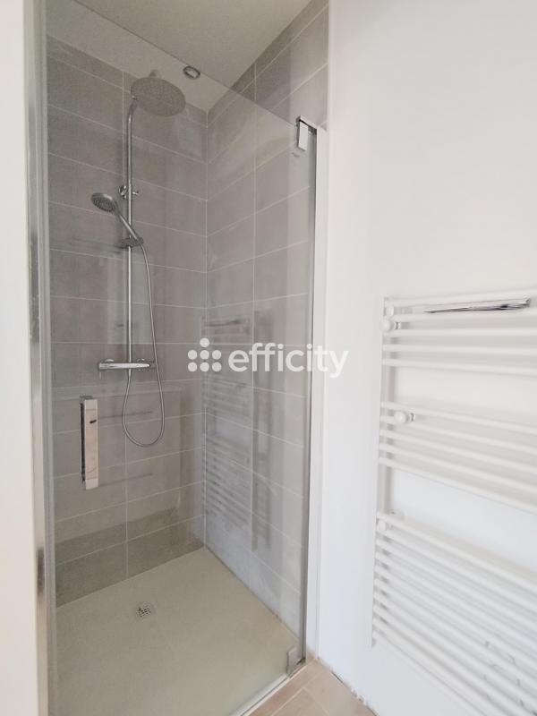 Maison - 155 m² - 6 pièces