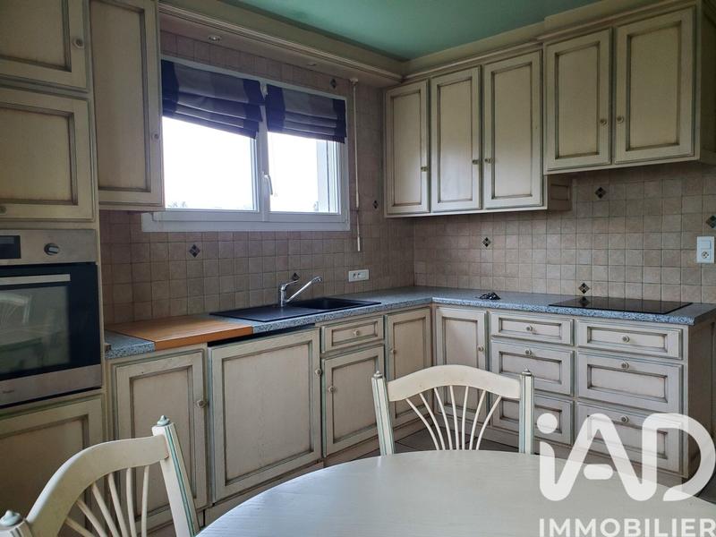 Maison - 193 m² - 8 pièces