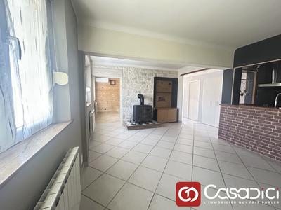 Maison - 92 m² - 5 pièces