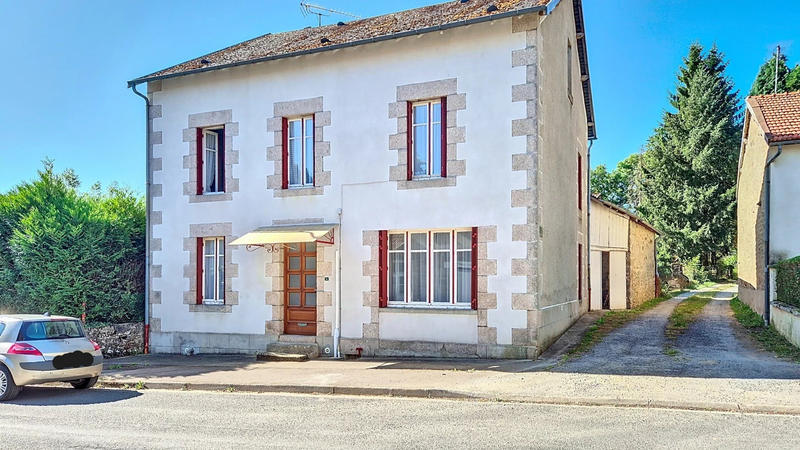 Maison traditionnelle - 127 m² - 7 pièces