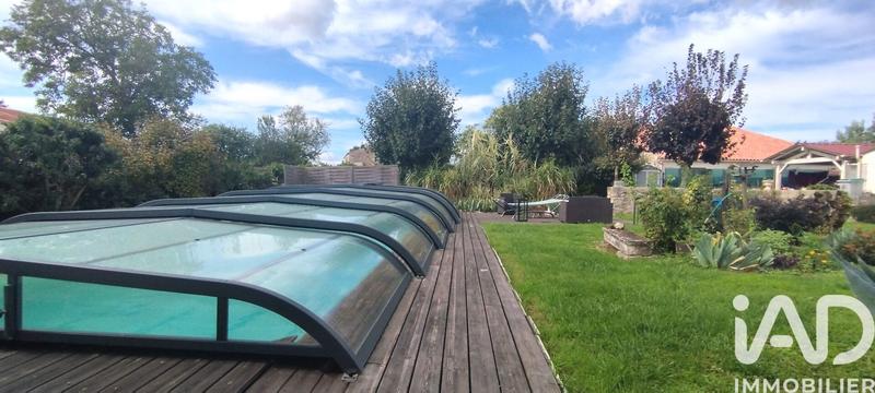 Maison - 198 m² - 5 pièces