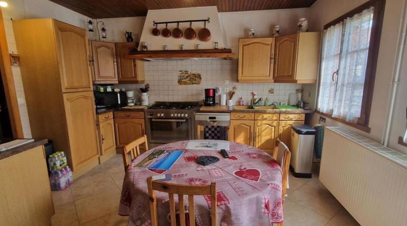 Maison - 200 m² - 6 pièces