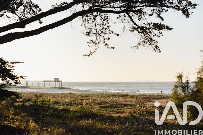 Maison - 200 m² - 7 pièces