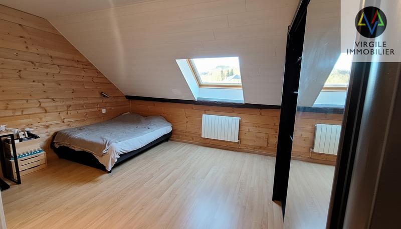 Duplex - 65 m² - 4 pièces