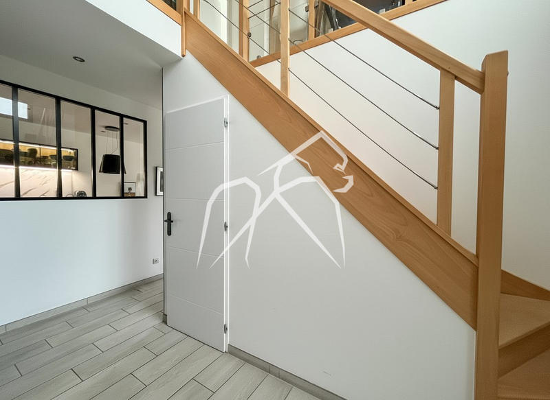 Maison - 120 m² - 6 pièces