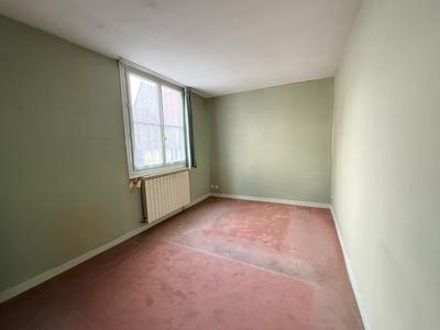 Appartement - 95 m² - 3 pièces