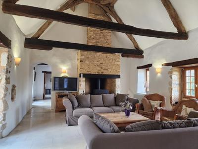 Corps de ferme - 188 m² - 7 pièces