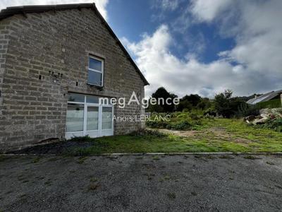 Grange - 142 m² - 4 pièces