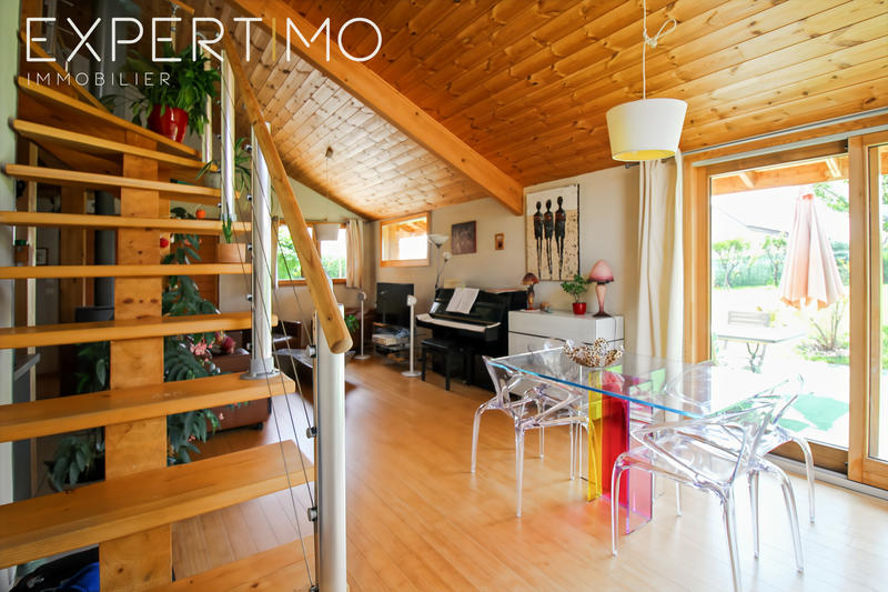 Maison - 178 m² - 7 pièces