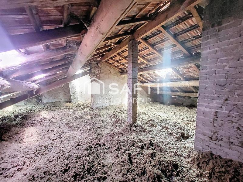 Maison - 158 m² - 8 pièces