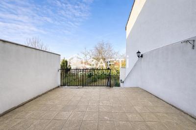 Maison de ville - 96 m² - 4 pièces