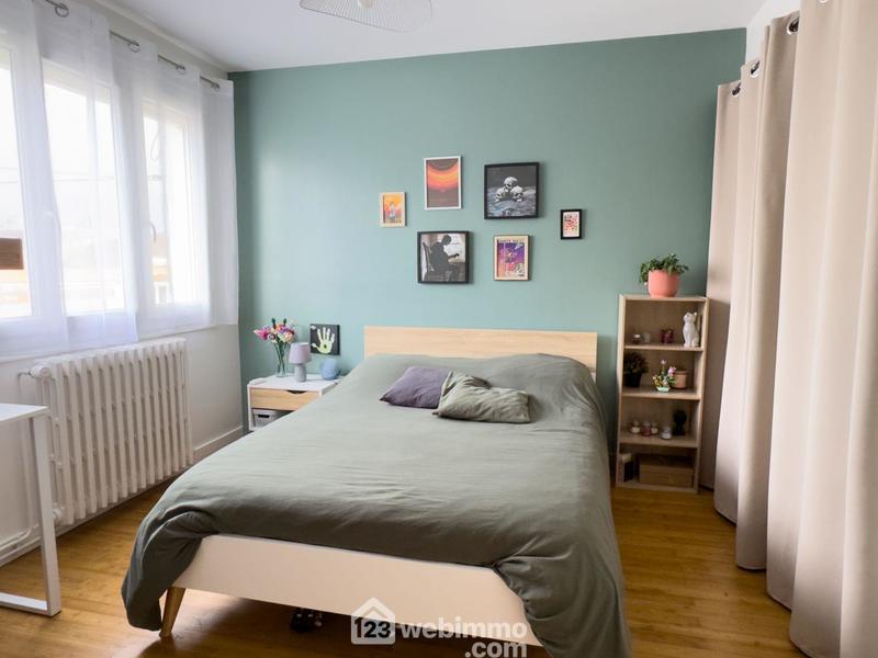 Maison - 100 m² - 6 pièces