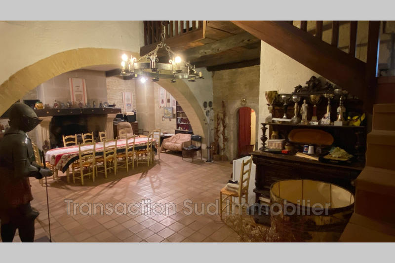 Maison - 282 m² - 7 pièces