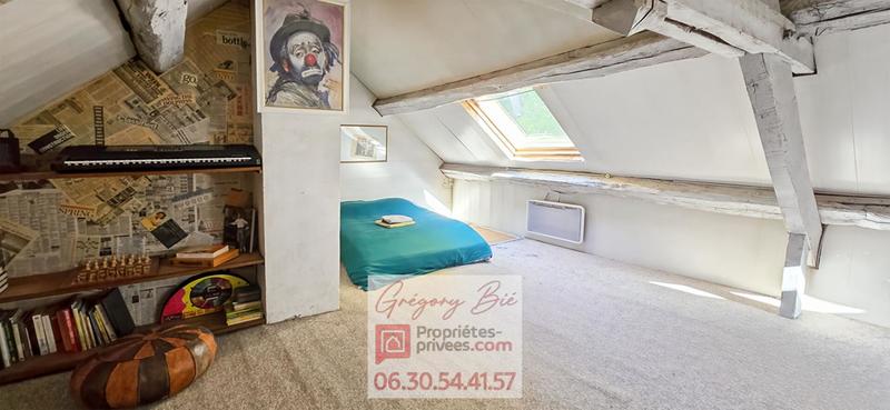 Maison - 231 m² - 7 pièces