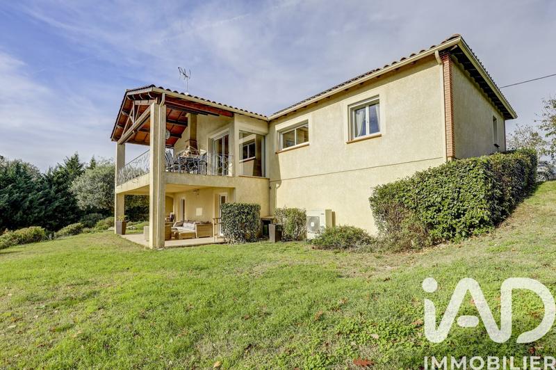 Maison - 185 m² - 7 pièces