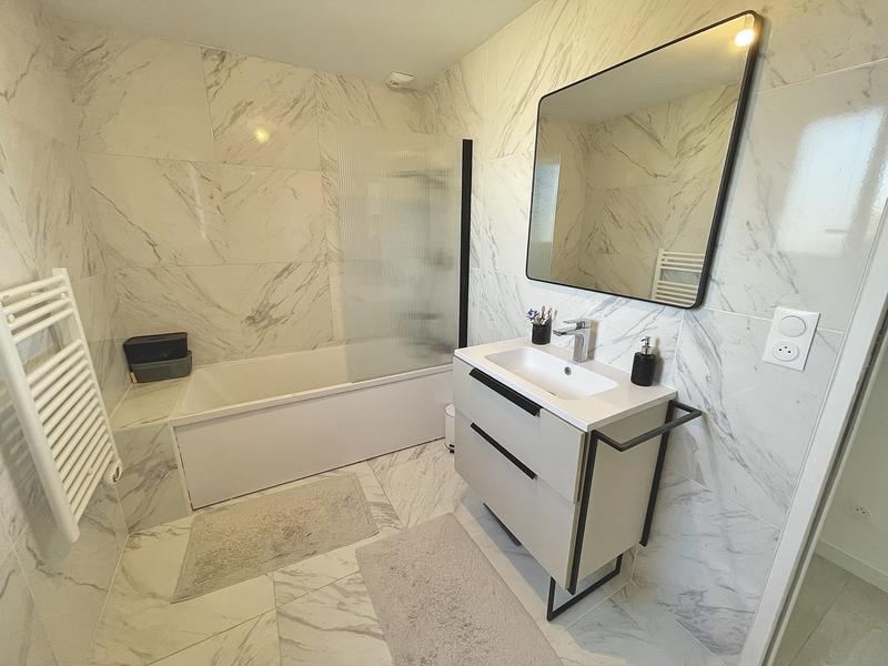 Maison - 94 m² - 5 pièces