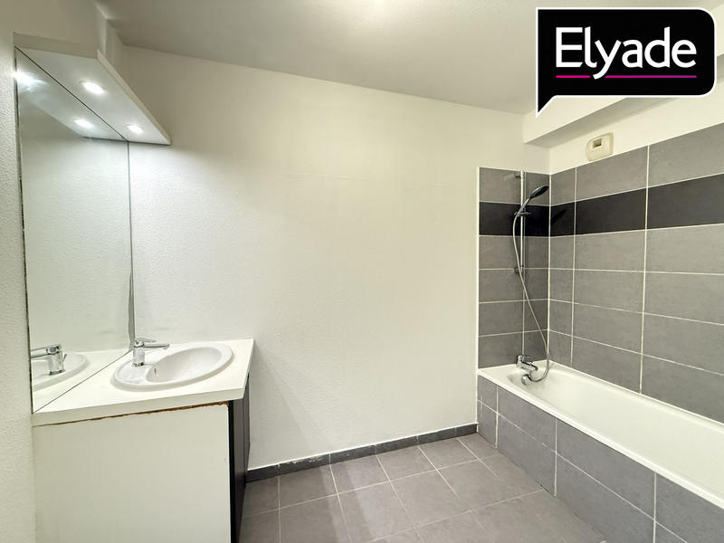 Maison - 61 m² - 3 pièces