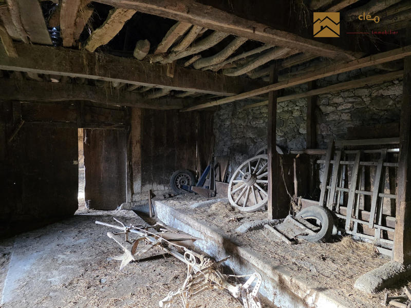Maison ancienne - 295 m² - 1 pièce