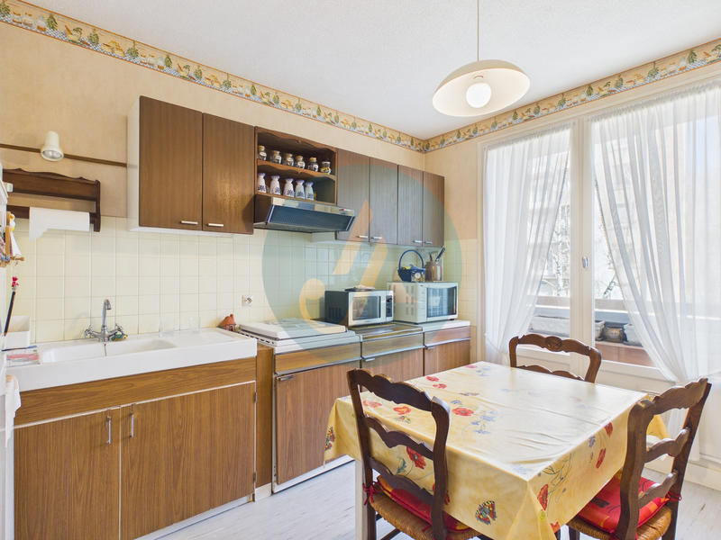 Appartement - 64 m² - 3 pièces