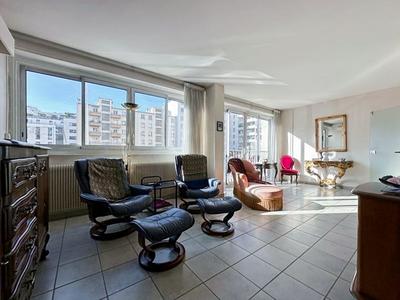 Appartement - 109 m² - 5 pièces