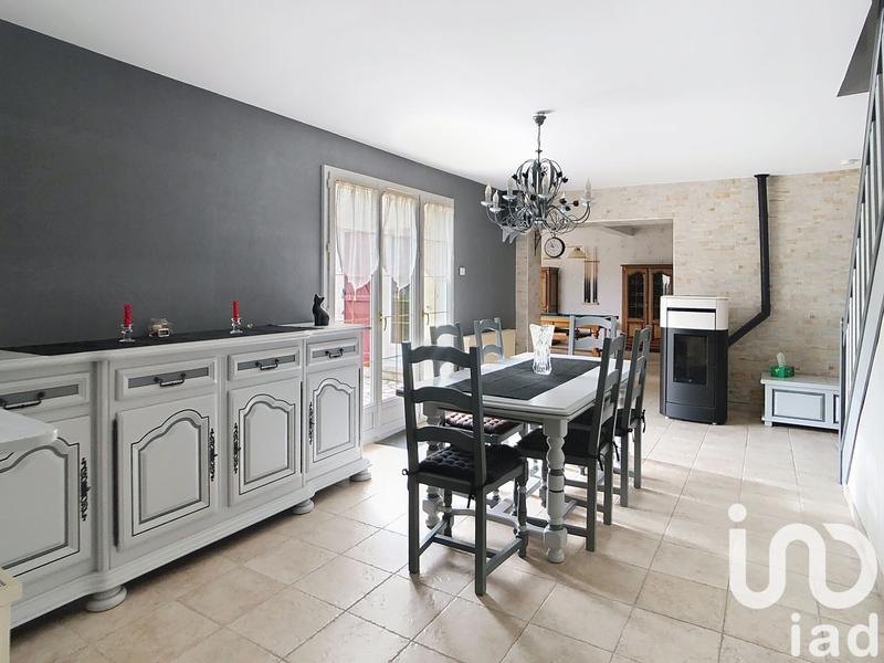 Maison - 197 m² - 8 pièces